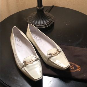 Tod’s loafers